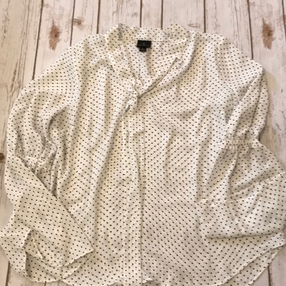 Black & white polka dot blouse